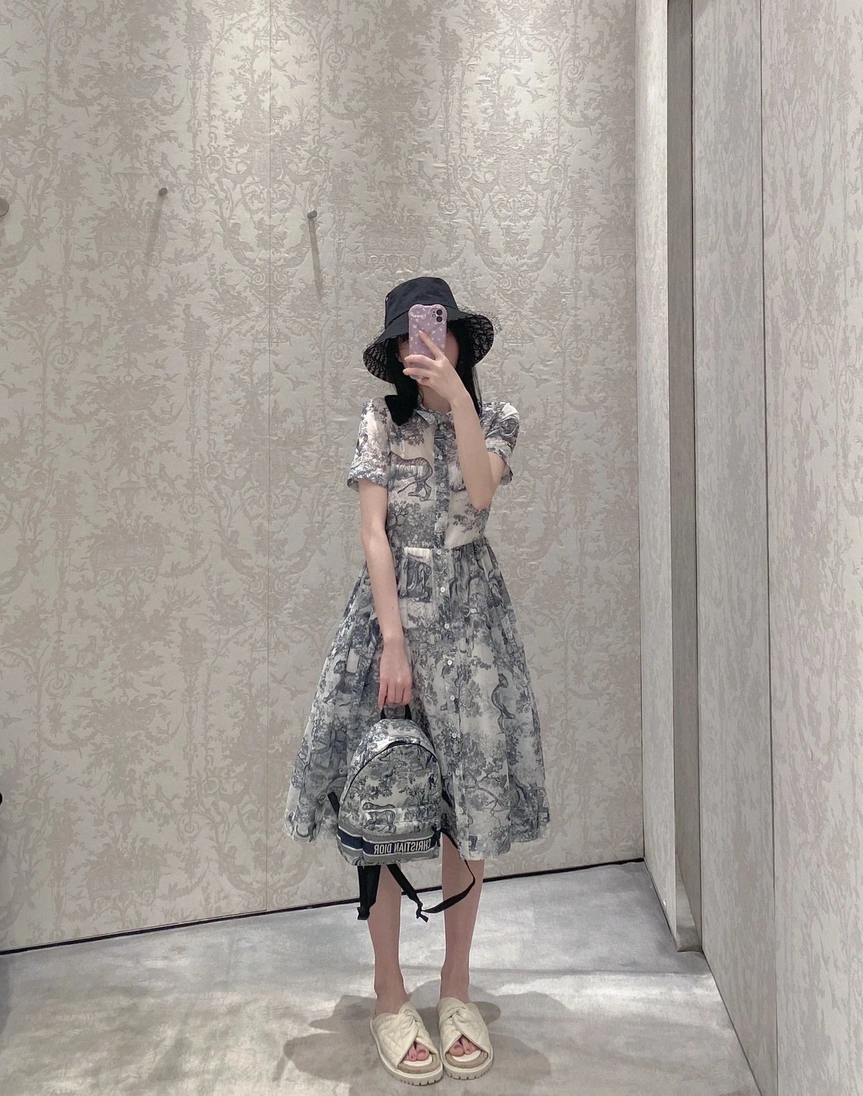 Dior ワンピース Luisaが投稿したフォトブック Lemon8