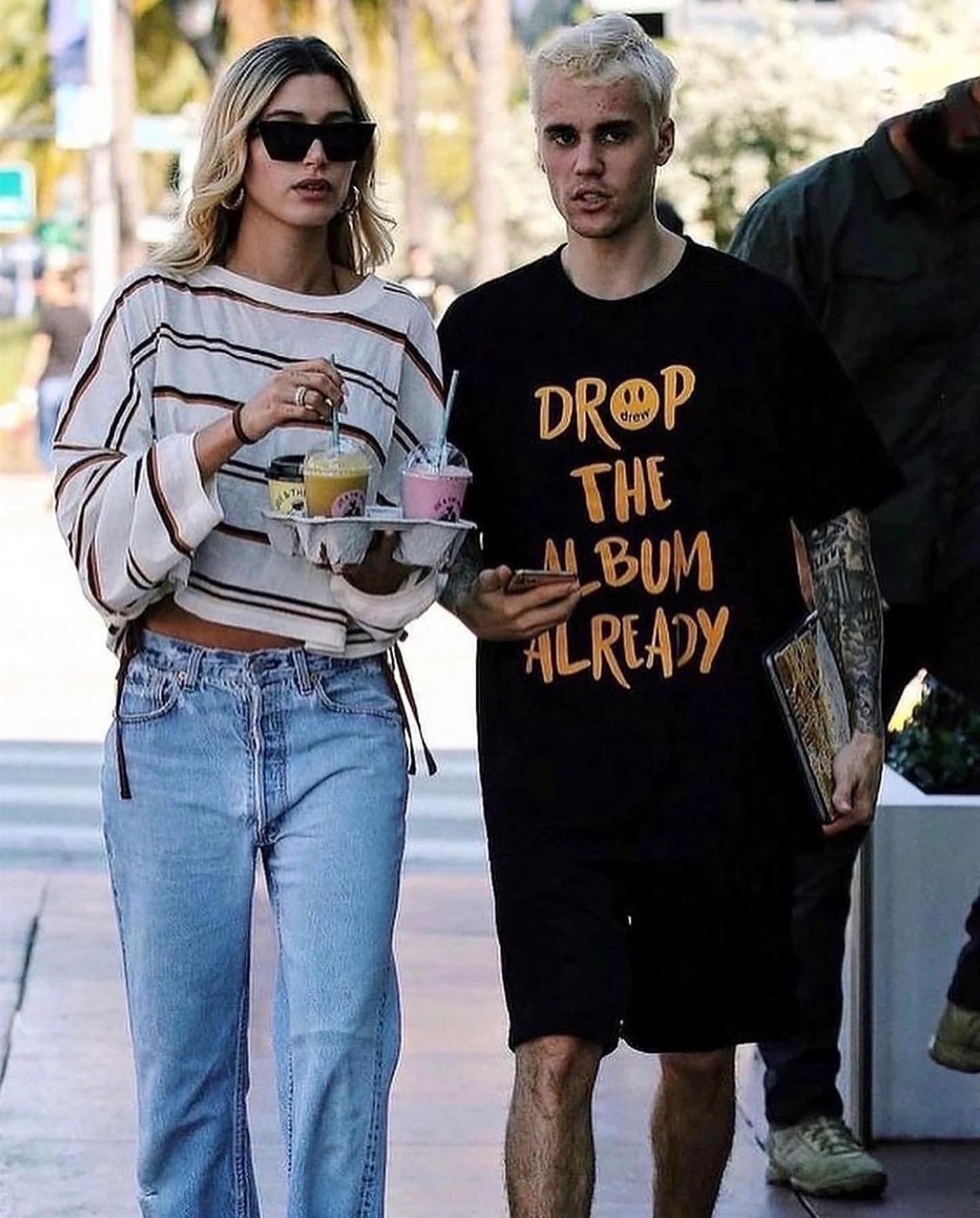 海外セレブカップルの夏コーデ9選 ジャスティン ヘイリー ストリート 海外ファッションが投稿したフォトブック Lemon8