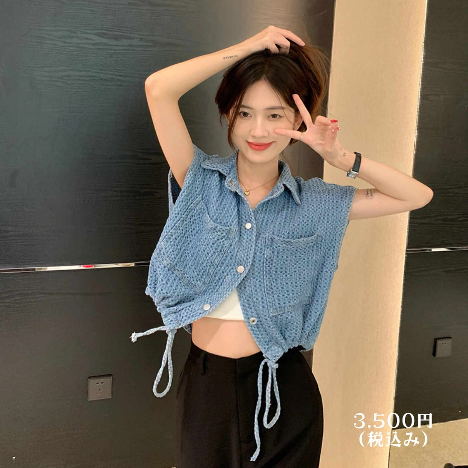 韓国女子のデニムベストコーデ 毎日コーデ By Byuが投稿したフォトブック Lemon8