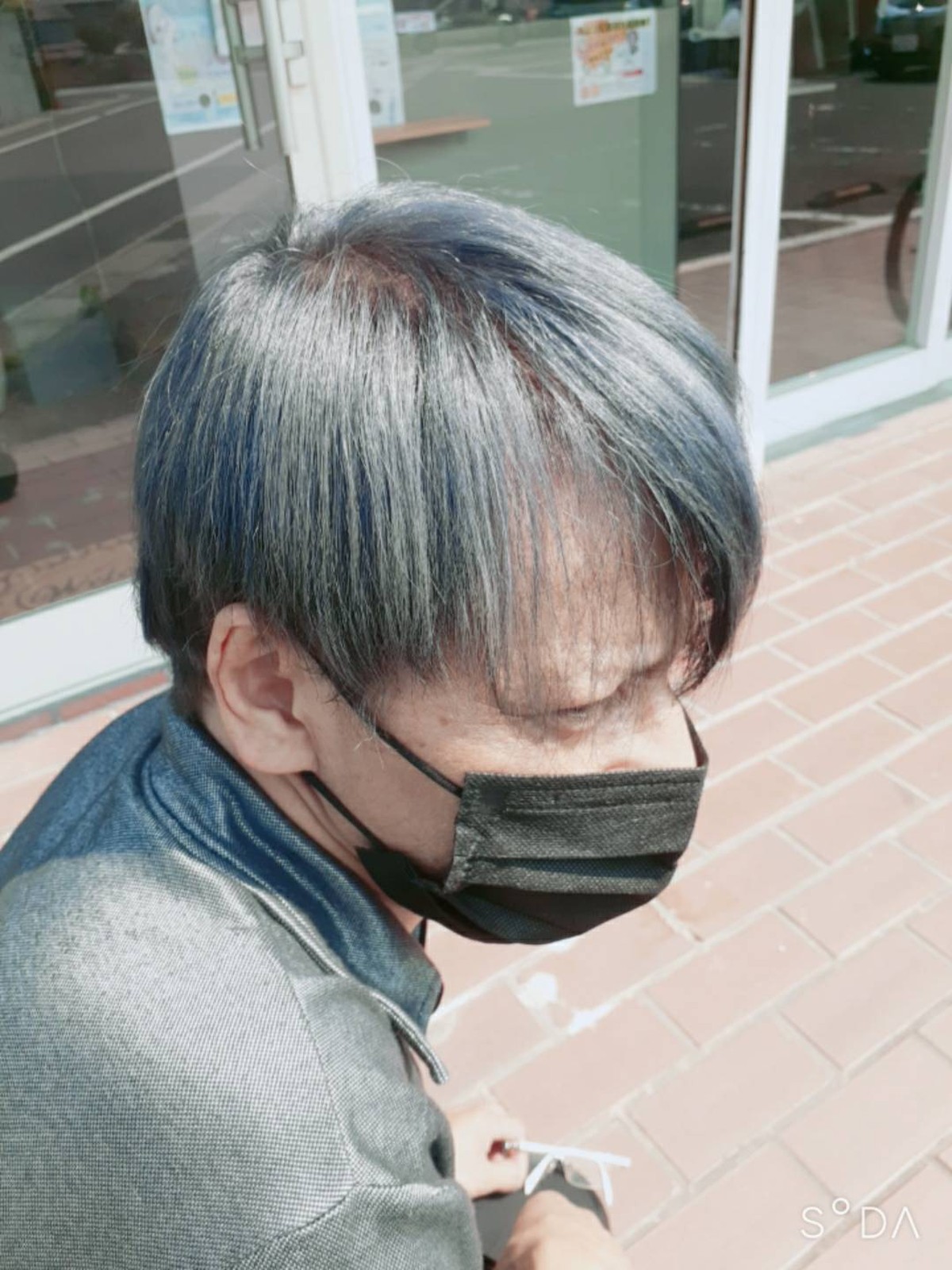 Lemon8 Story メンズ 髪色 人気