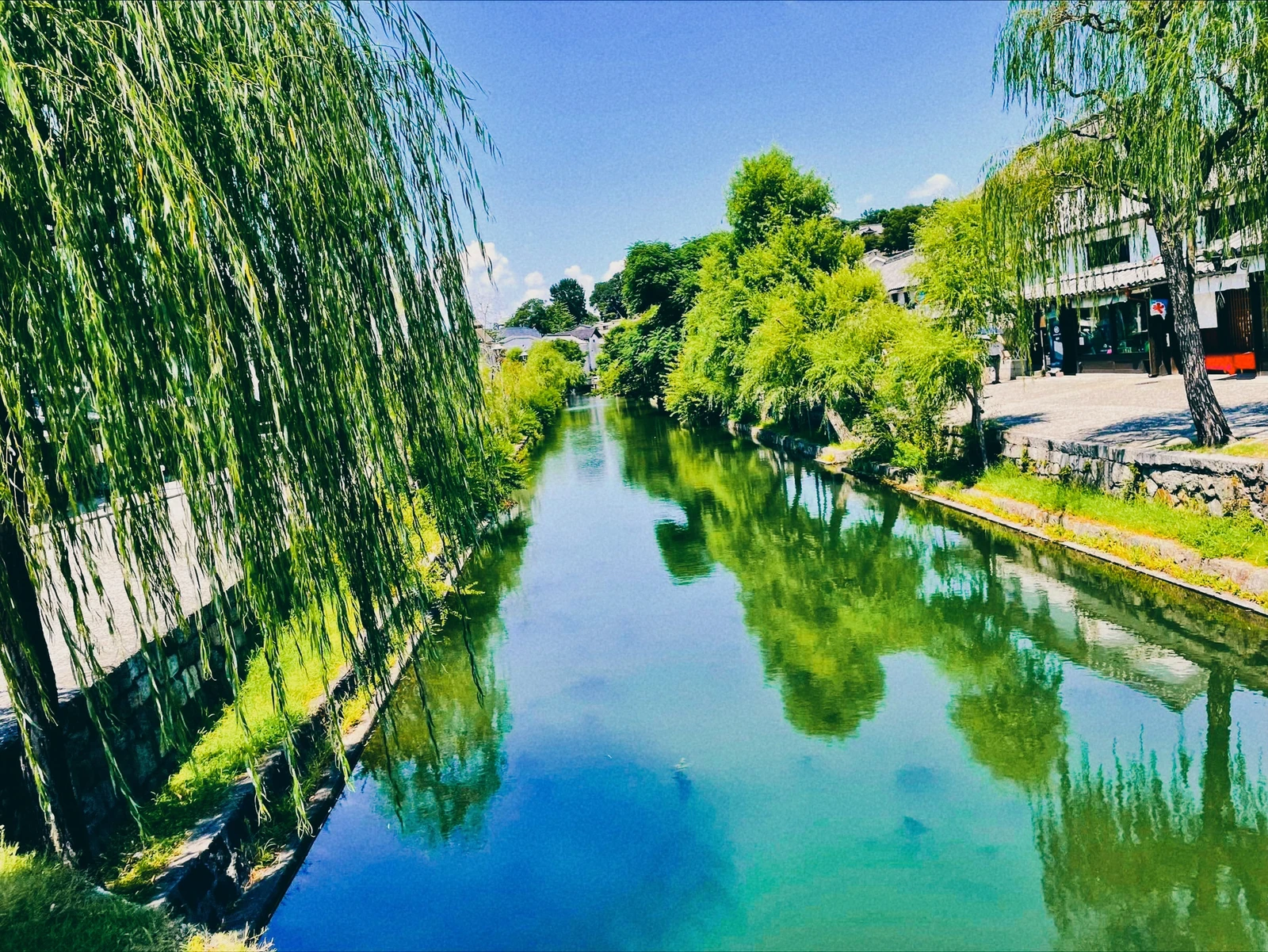 岡山 香川旅行 美観地区 瀬戸大橋 水島展望台 銭形砂絵 父母ヶ浜 Tsubagonが投稿したフォトブック Lemon8