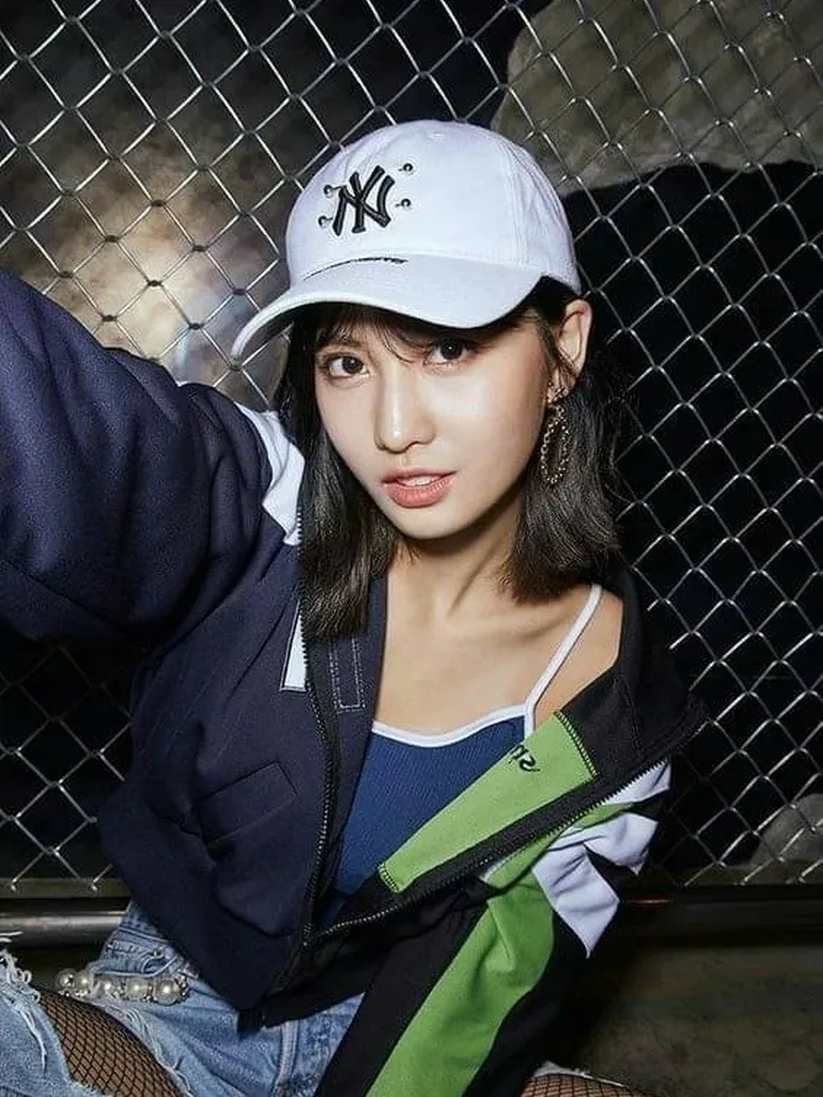 プランクツイストtwiceモモ Lemon8