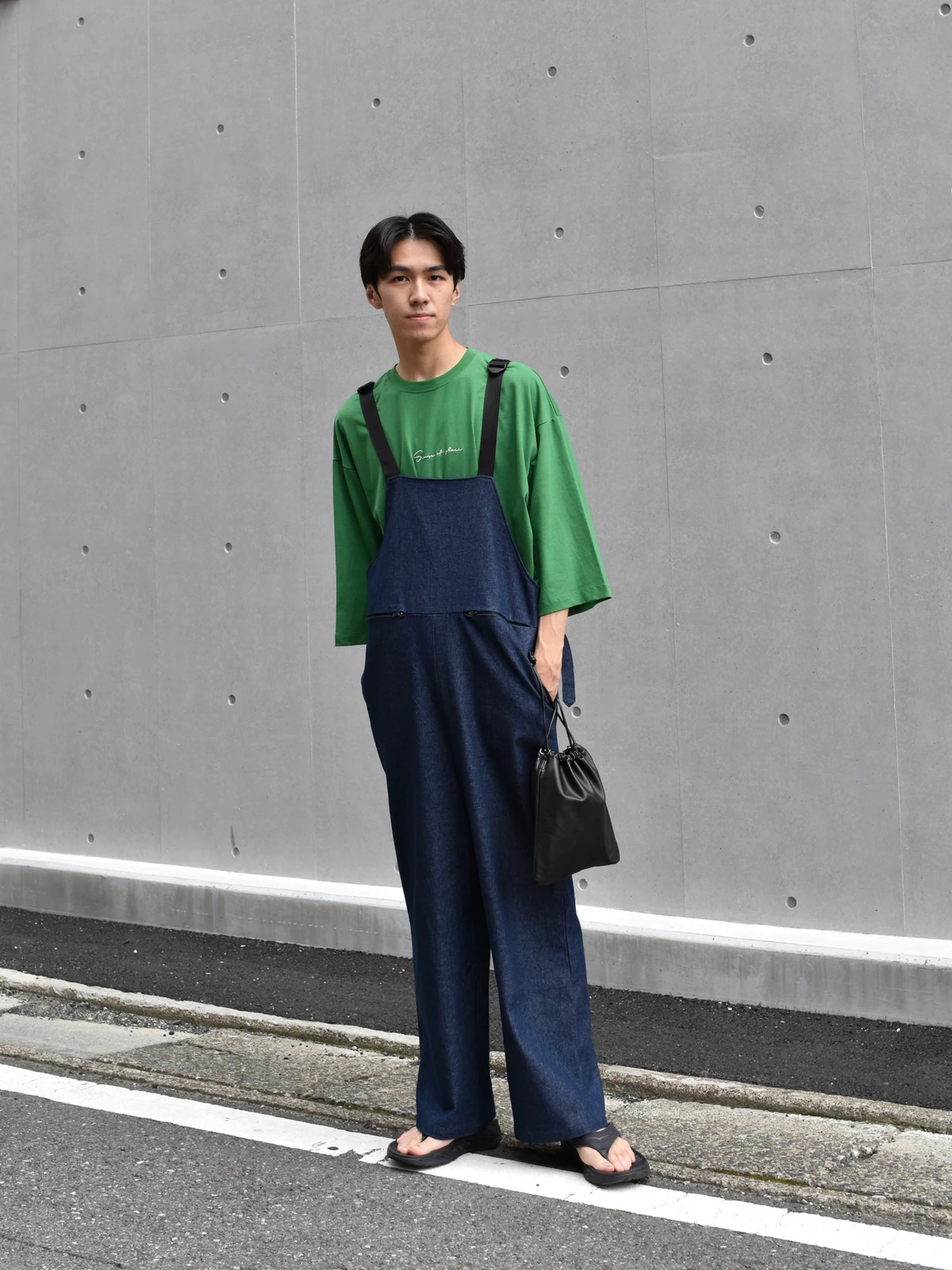 オーバーオール似合うヘアスタイル Lemon8