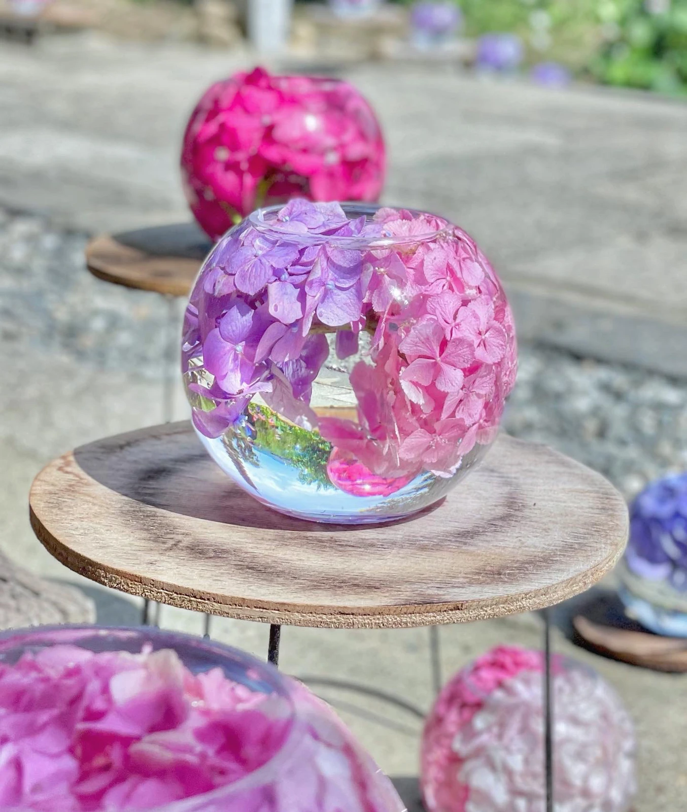 奈良 般若寺の紫陽花ガラスボール Akaneが投稿したフォトブック Lemon8