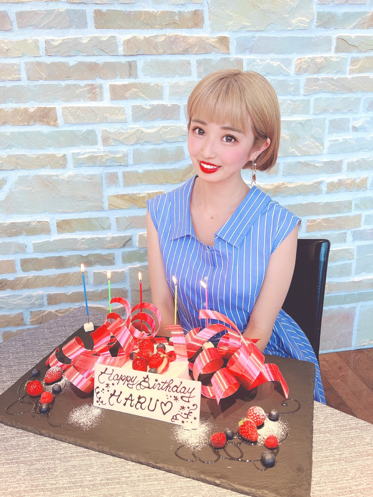 六本木 かわいい誕生日プレート Haru が投稿したフォトブック Lemon8