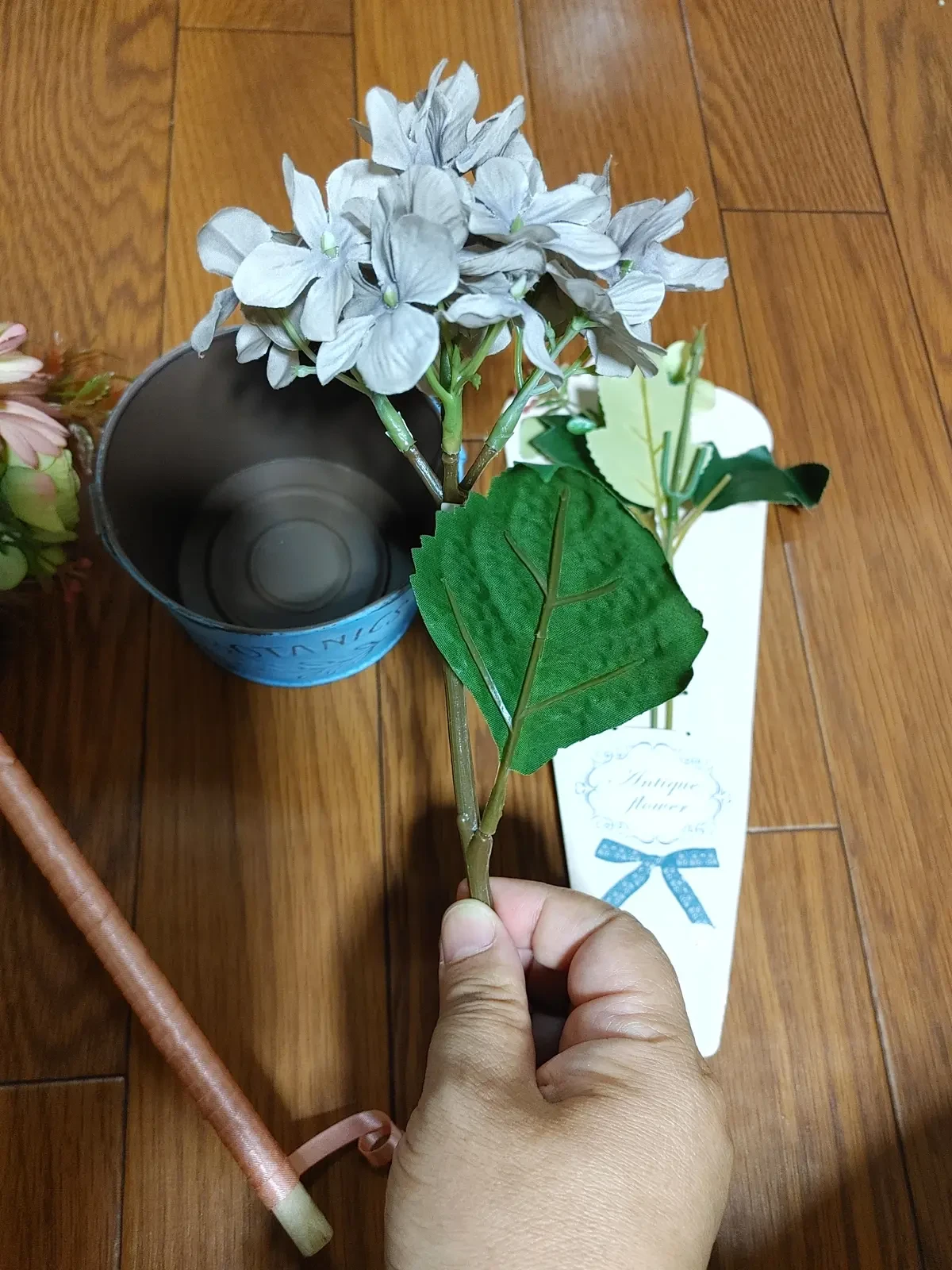 100均 セリア ワイヤー切りはさみ ホロックマが投稿したフォトブック Lemon8