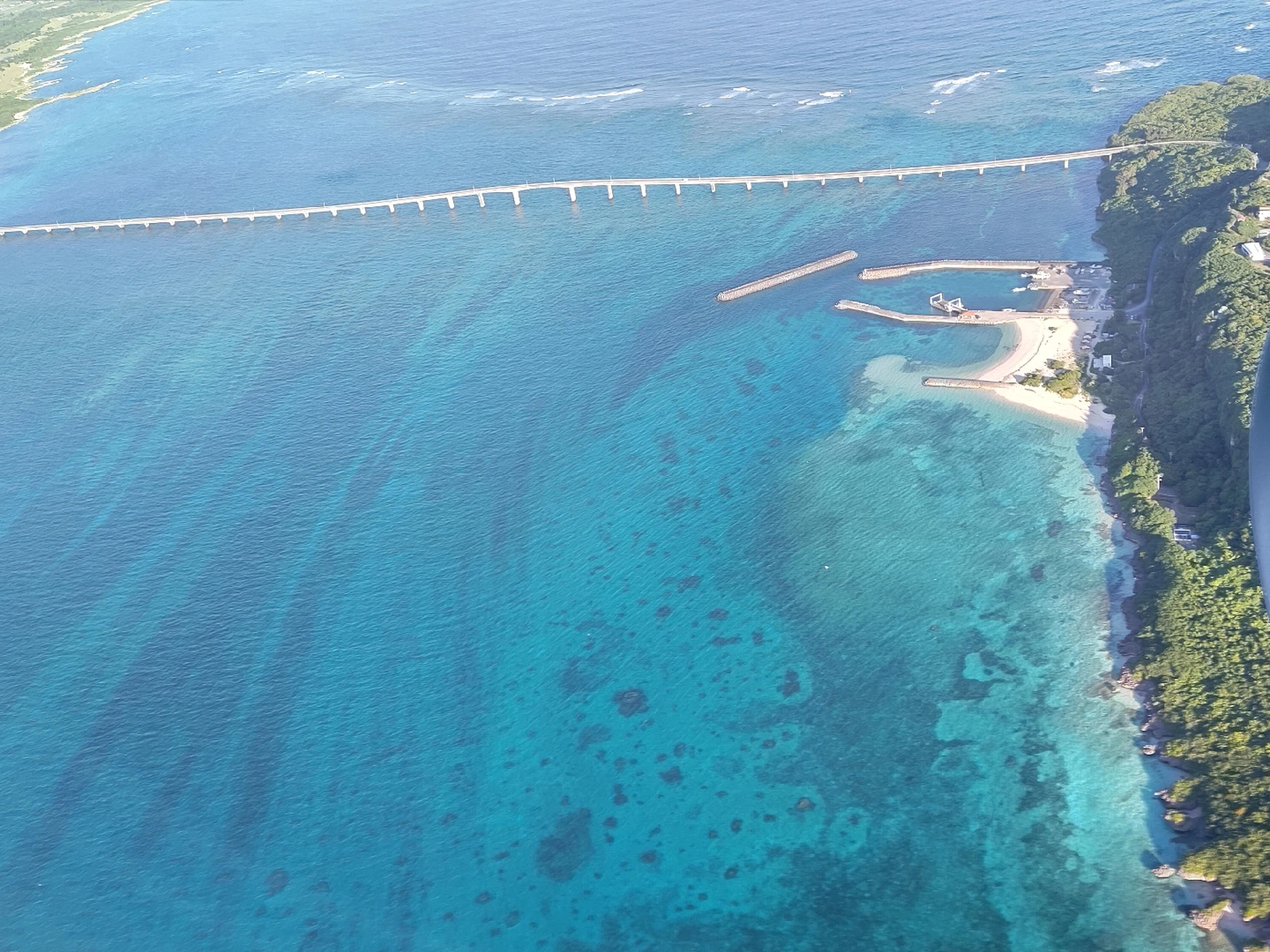 美しい海を眺めに行く ゆーにゃん1077が投稿したフォトブック Lemon8