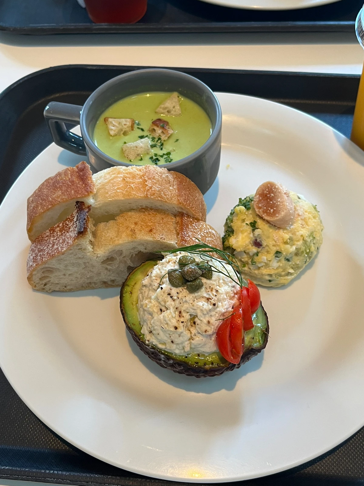 天王洲アイル ランチ Lemon8