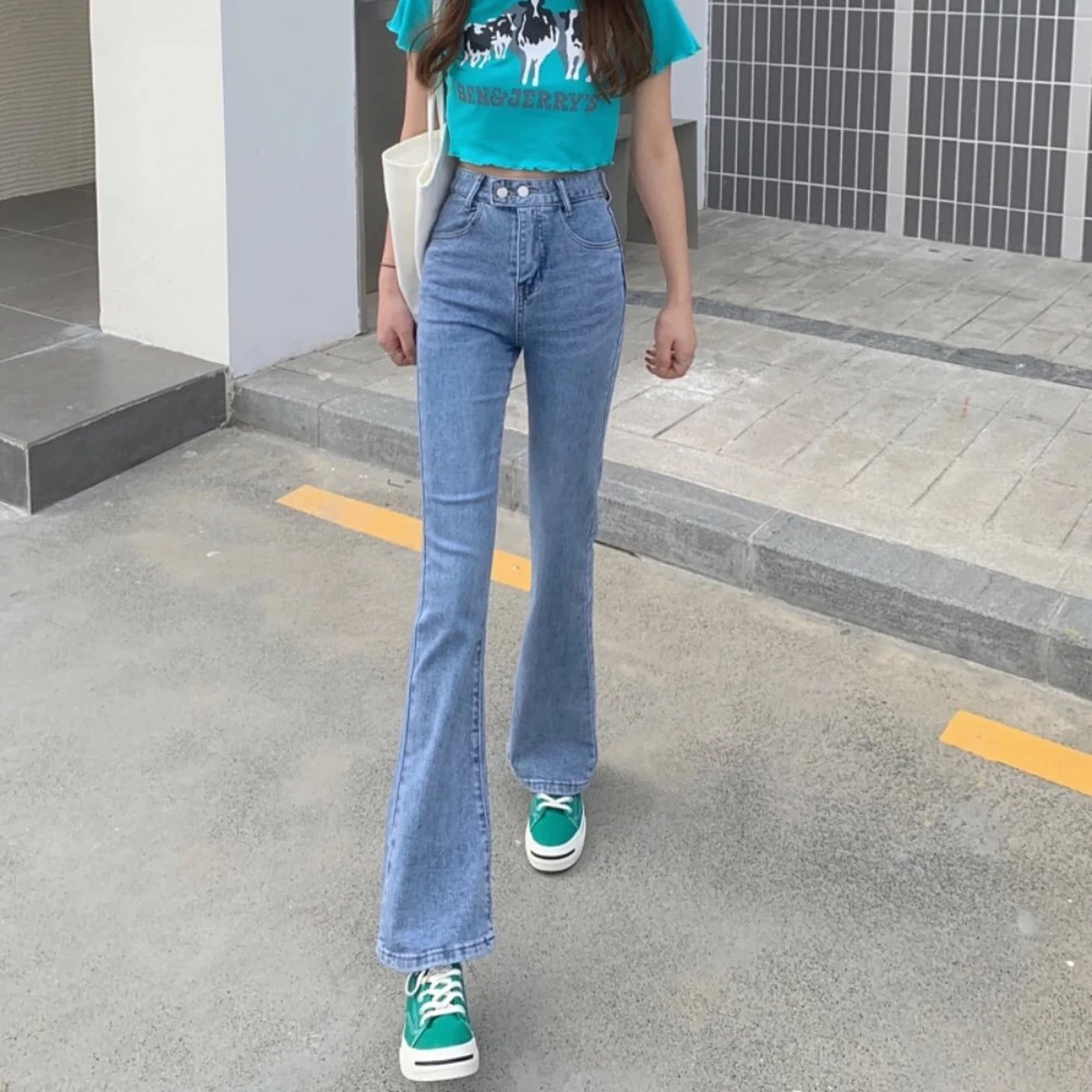 韓国女子の美脚デニム図鑑 17kg Officialが投稿したフォトブック Lemon8