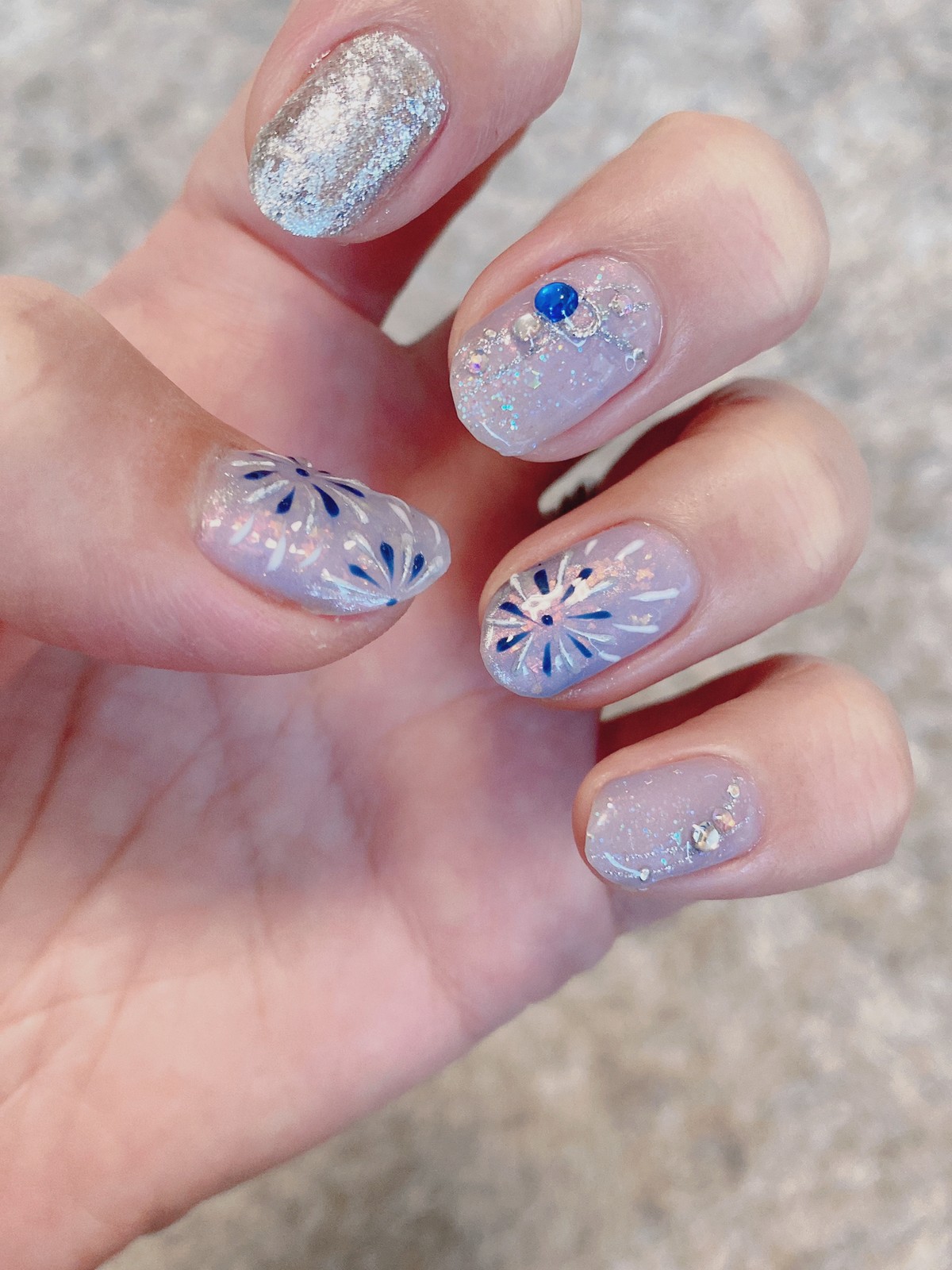 Lemon8 Story ネイルデザイン 花火