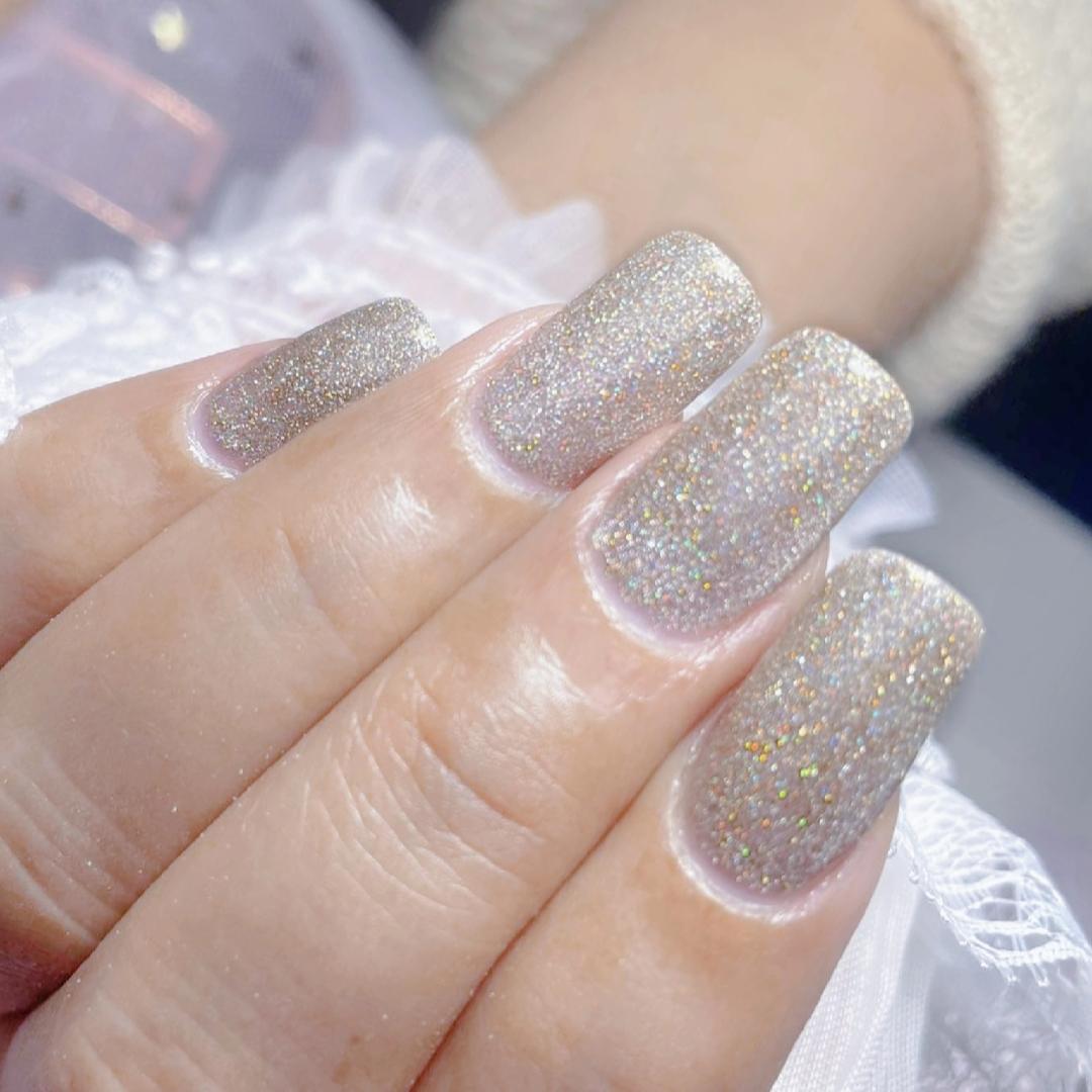 Regina's Nails 's PostLemon8