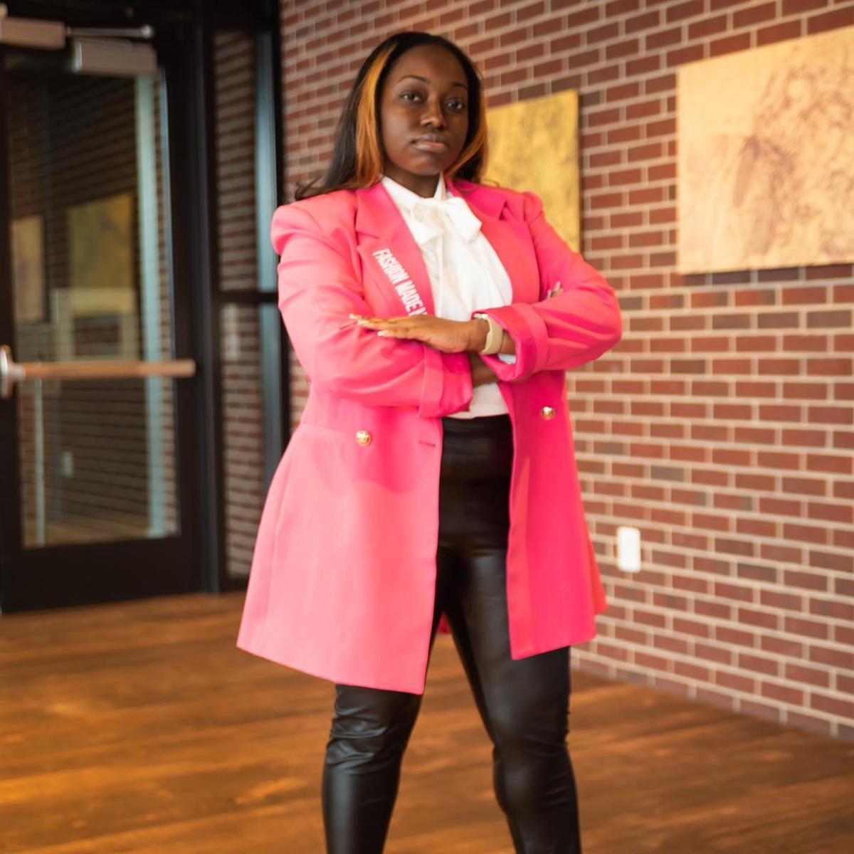 DANNII MARIE R LETSTALKBAM visual data 3