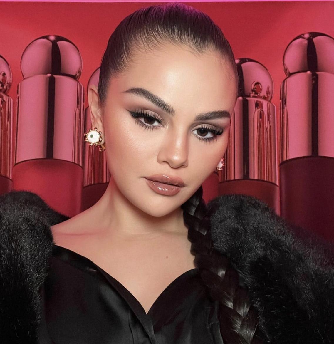 Selena Gomez’s Post|Lemon8