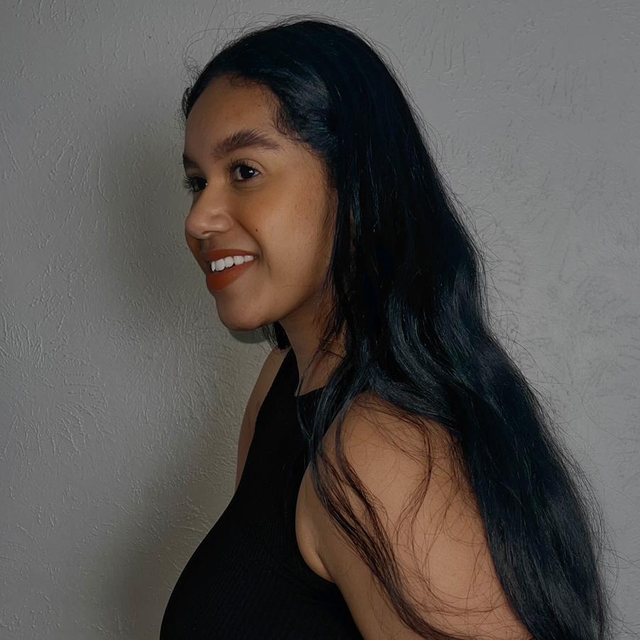 LAURA LANGDON 's PostLemon8