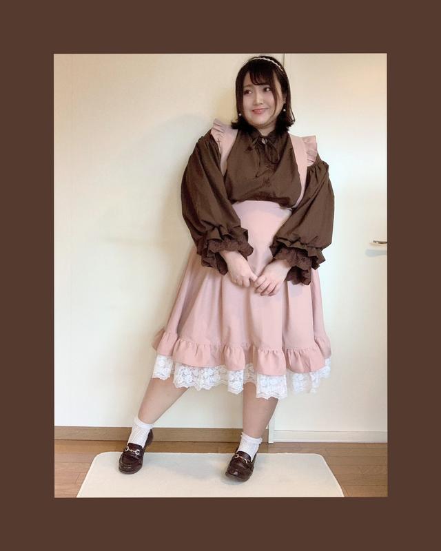 量産型ファッションに関する最新投稿と人気の投稿 Lemon8