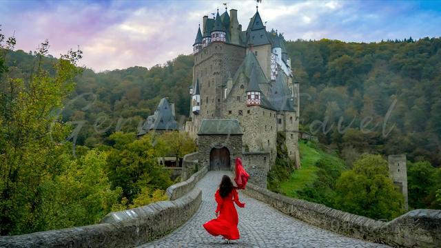 ケルン大聖堂に関する最新の人気投稿 Lemon8