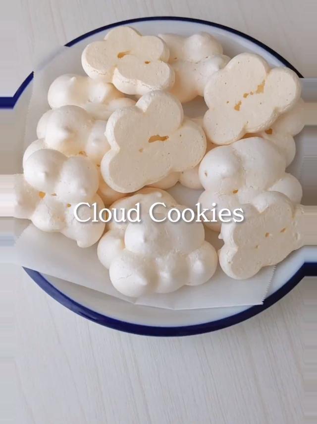 【材料３つ】雲のメレンゲクッキー