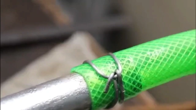 Buzzvideo Story ホース 針金 締め方 4 14 0 7