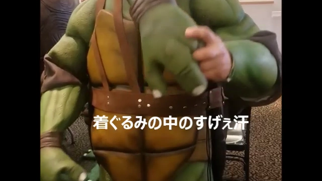 Buzzvideo Story 着ぐるみ 汗