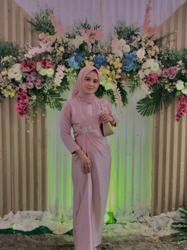 referensi baju bridesmaid hijab