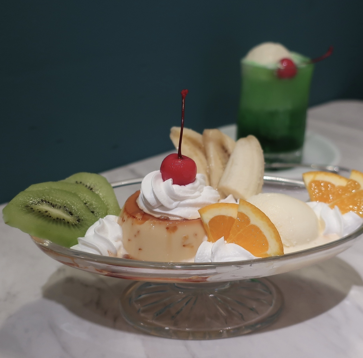 京都 レトロでカワイイプリンアラモード 喫茶マドラグ藤井大丸店 デパ地下のまおさんが投稿したフォトブック Lemon8