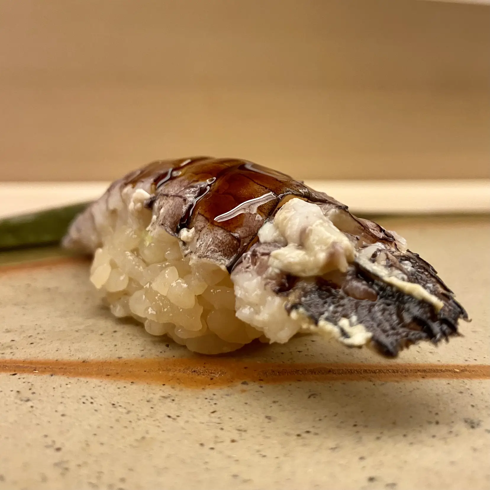 石川県 地元能登や北陸の新鮮な魚を楽しめる金沢の江戸前寿司 66shukiが投稿したフォトブック Lemon8