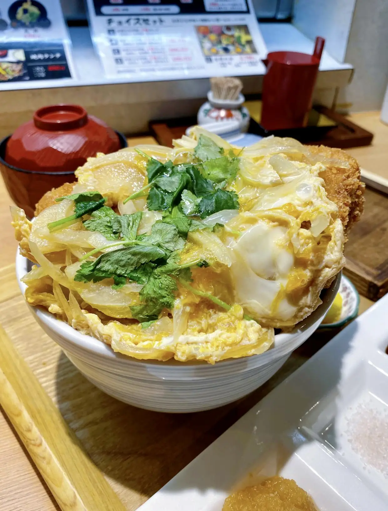 活旬 大桝 大阪 玉造 茶美豚300gのカツ丼が凄い Fox Osakaが投稿したフォトブック Lemon8