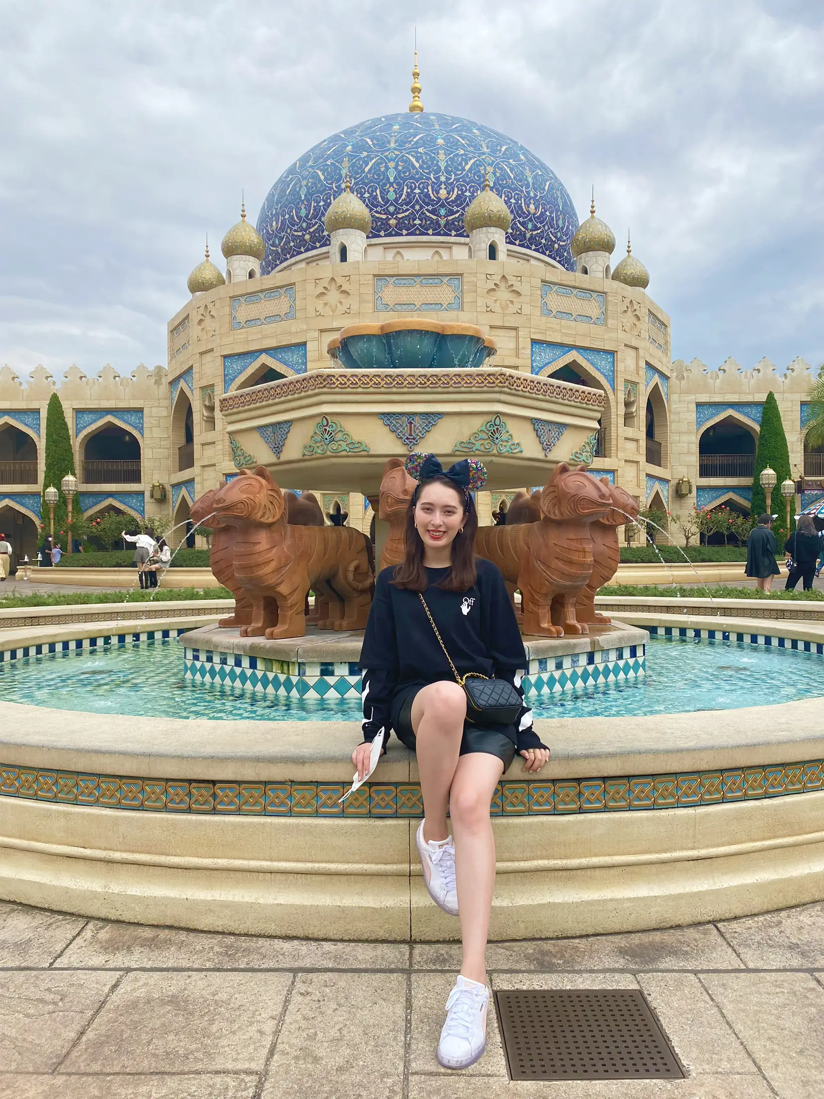 Disney Seaフォトスポット ローズありさが投稿したフォトブック Lemon8