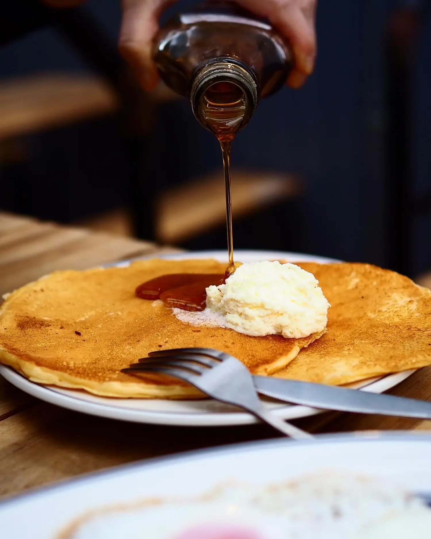 ガソリンスタンドをリノベーションしたオシャレカフェが大阪富田林にオープン スイーツハンター月ウサギが投稿したフォトブック Lemon8