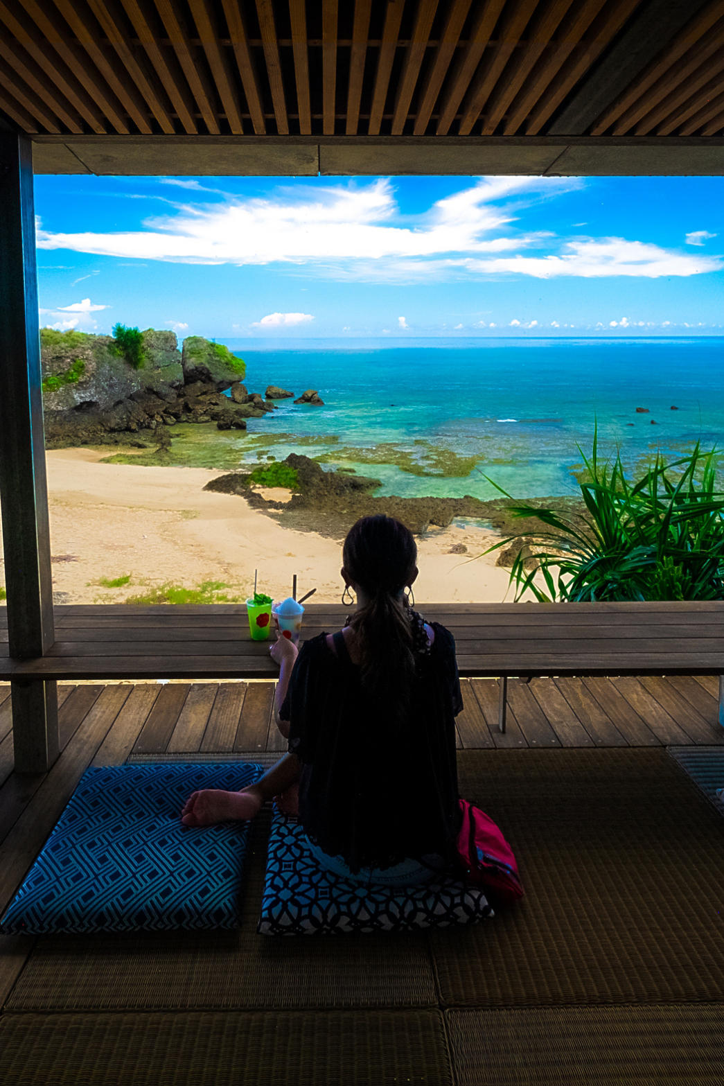 沖縄 読谷村の絶景カフェ 星野リゾート バンタカフェ 沖縄観光おきりっぷokiripが投稿したフォトブック Sharee
