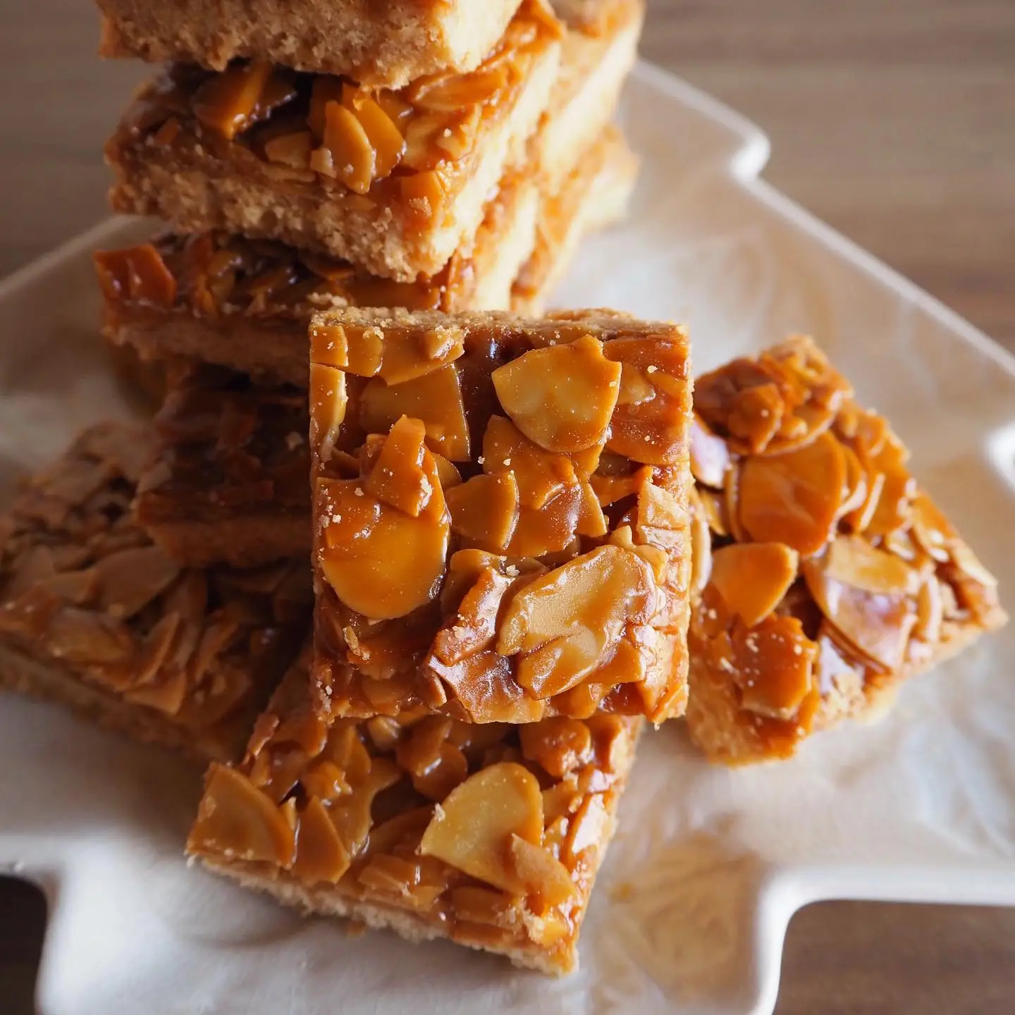 税込) アーモンドフロランタン Almond Florentine Biscuit おつまみ ナッツ 焼き菓子 www.basexpert.com.br