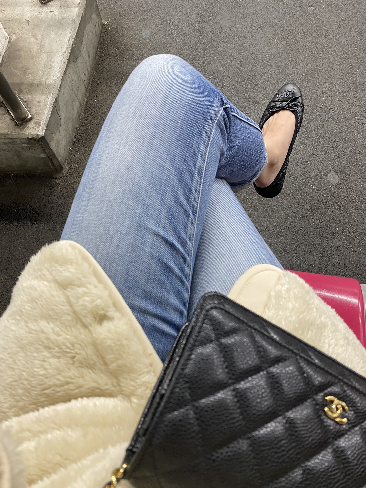 冬コーデ 冬でもパンプスを素足で履きたい Yukisが投稿したフォトブック Lemon8