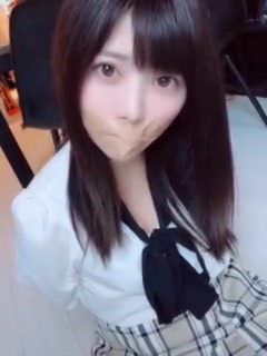 口にガムテープ