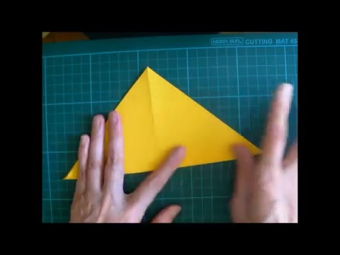 折り紙のミニオン 立体 簡単な折り方