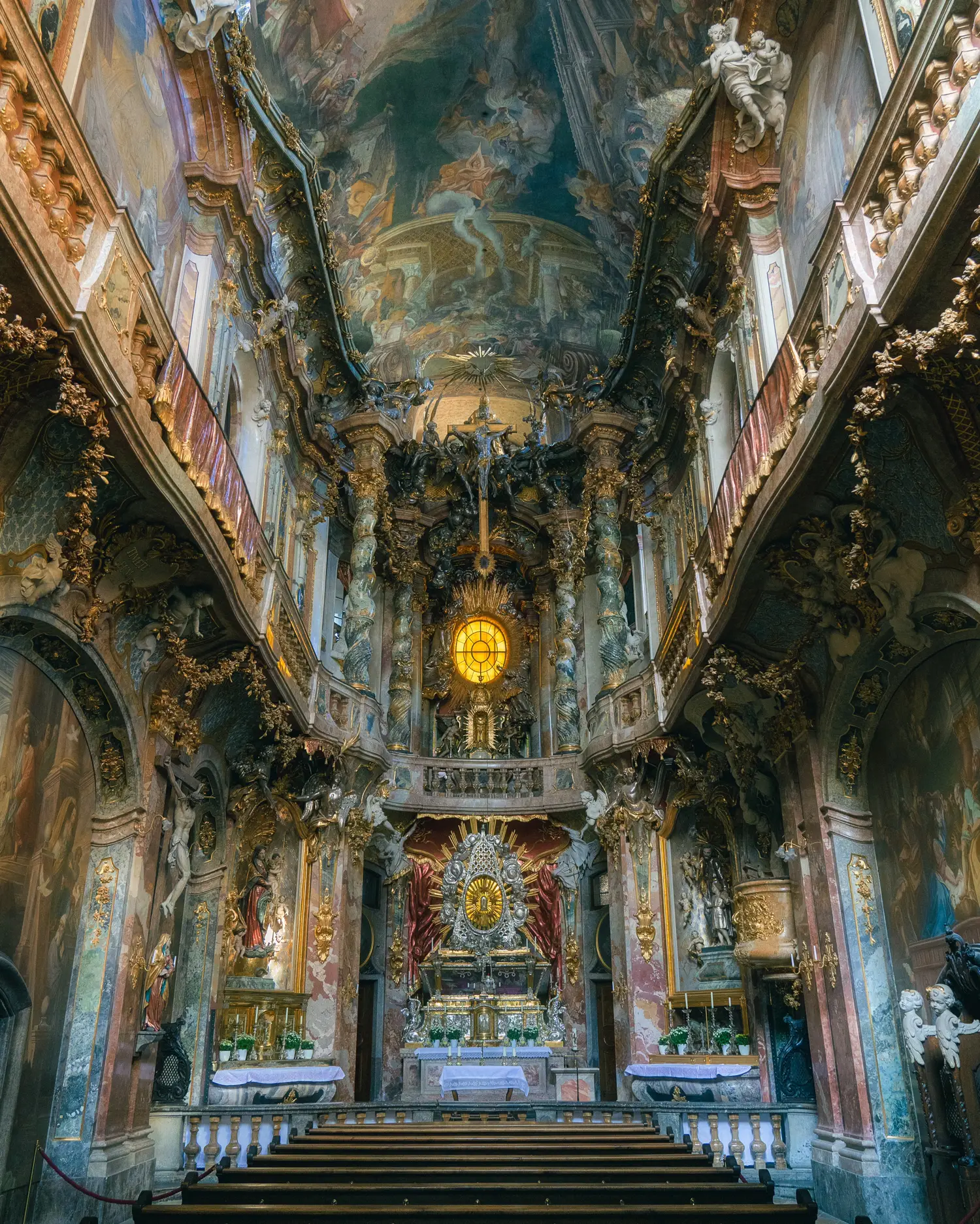 ドイツ ミュンヘン アザム教会 Kyoko1903が投稿したフォトブック Lemon8