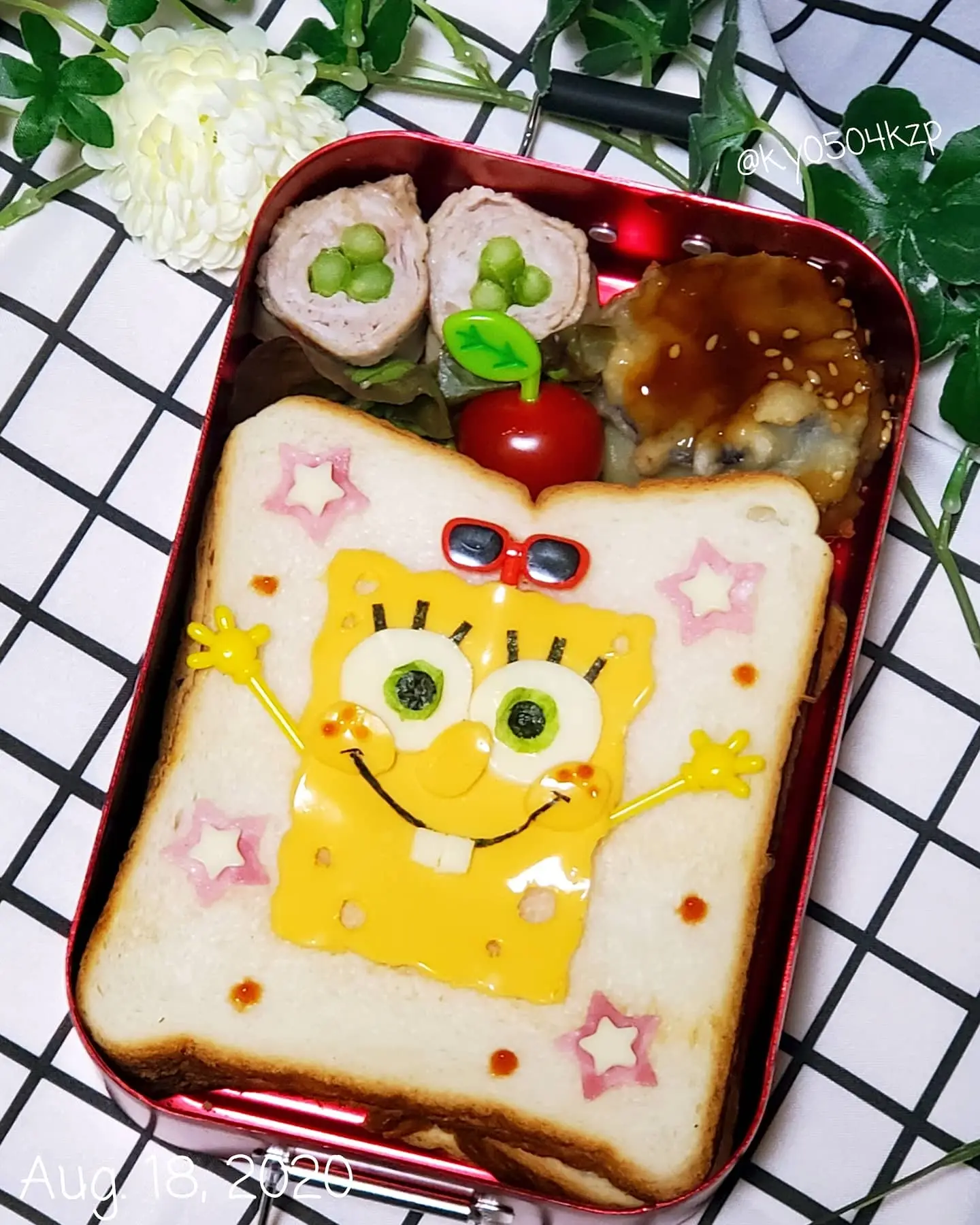 スポンジボブのサンドイッチ弁当 すぴかちゃんが投稿したフォトブック Lemon8