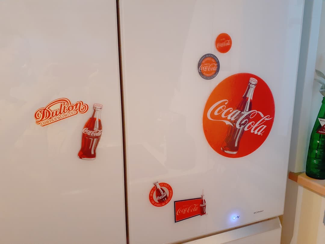 コカコーラのステッカー Rumi Ebiが投稿したフォトブック Lemon8