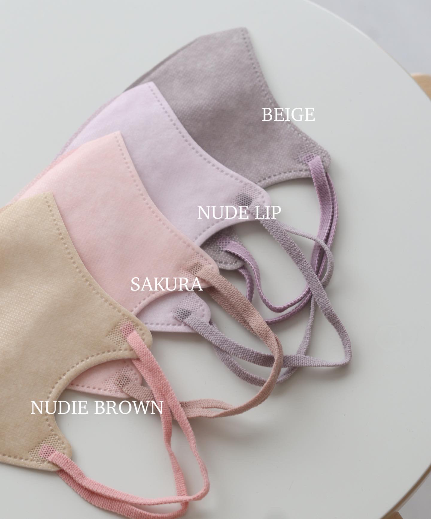 バイカラーが可愛い美人マスク Yoko Rtyが投稿したフォトブック Lemon8