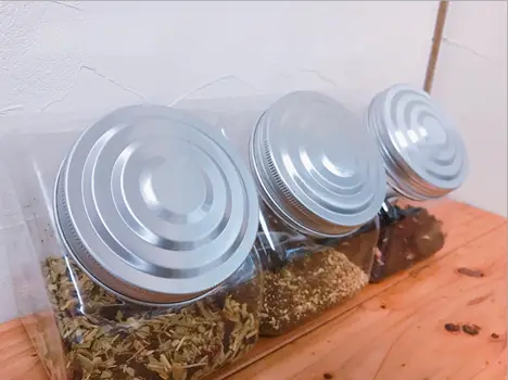 コスパ最高 駄菓子屋みたいで可愛いセリアのキャニスター インエモンが投稿した記事 Lemon8