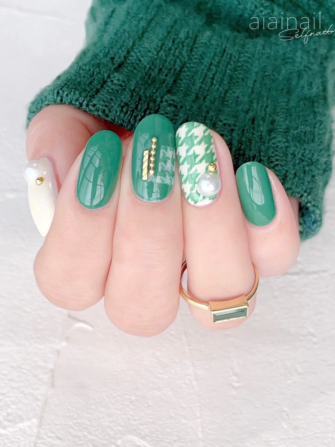 おしゃれなグリーンで千鳥柄ネイル Aiainail が投稿したフォトブック Lemon8