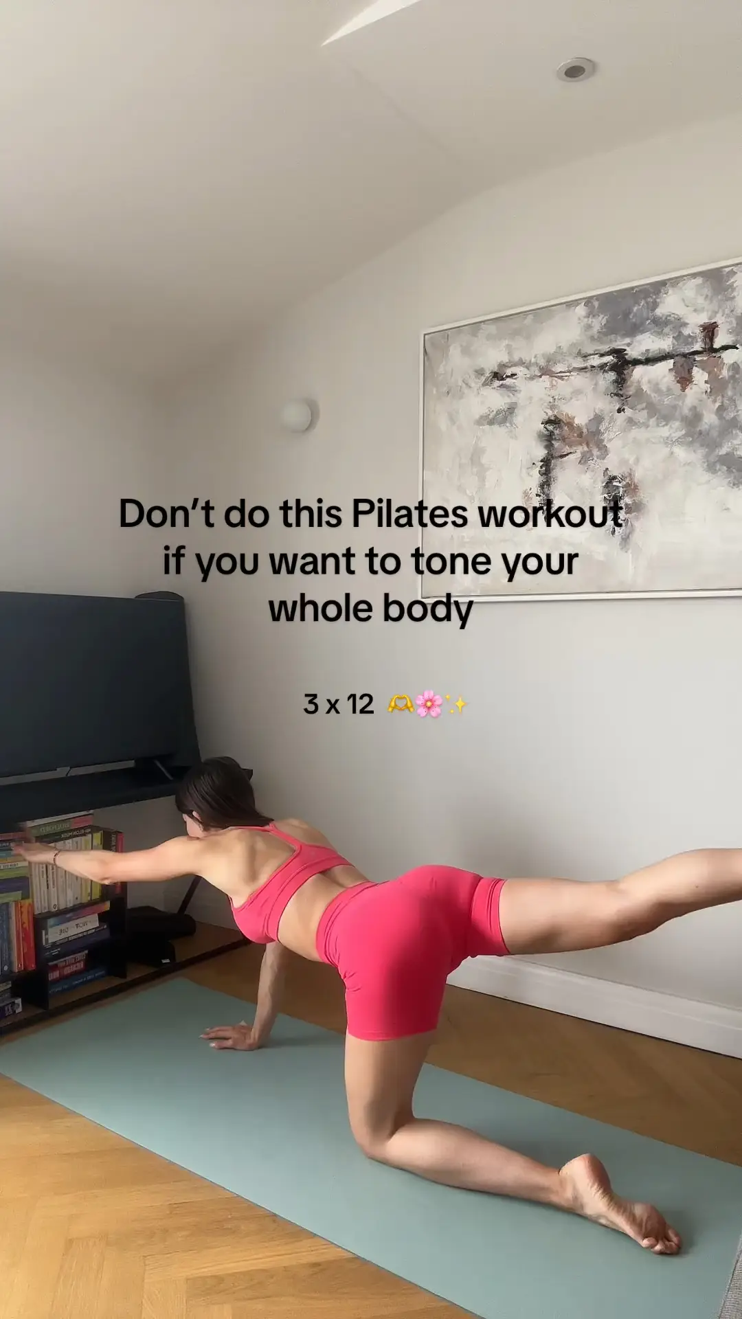 Snatch your Waist at Home 🤍, Video published by Freya