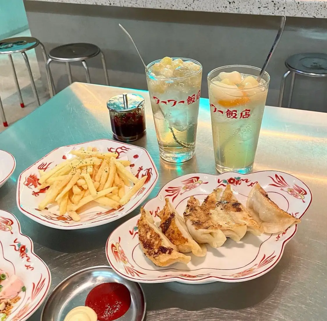 錦糸町 流行りのネオ中華居酒屋 もぐもぐが投稿したフォトブック Lemon8