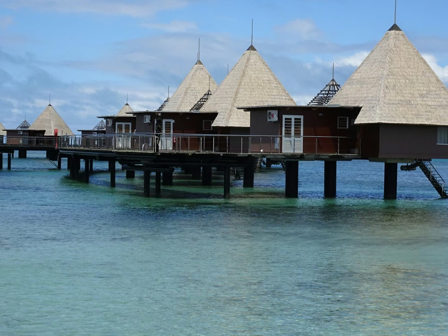 ニューカレドニアの水上コテージ Niニナnaが投稿したフォトブック Lemon8