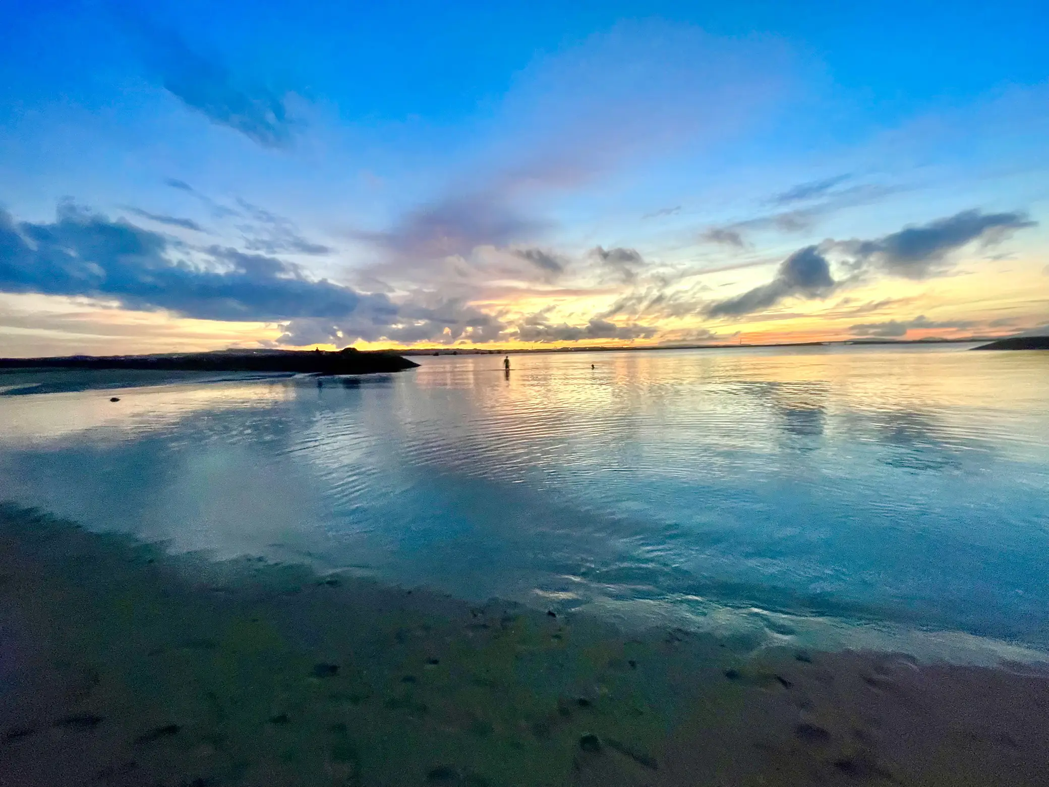まるで天国！？沖縄の神々しすぎるビーチの画像 (3枚目)