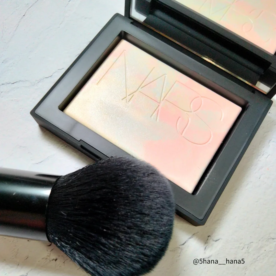 プチプチに NARS ミニブラシの通販 by れい's shop｜ナーズならラクマ