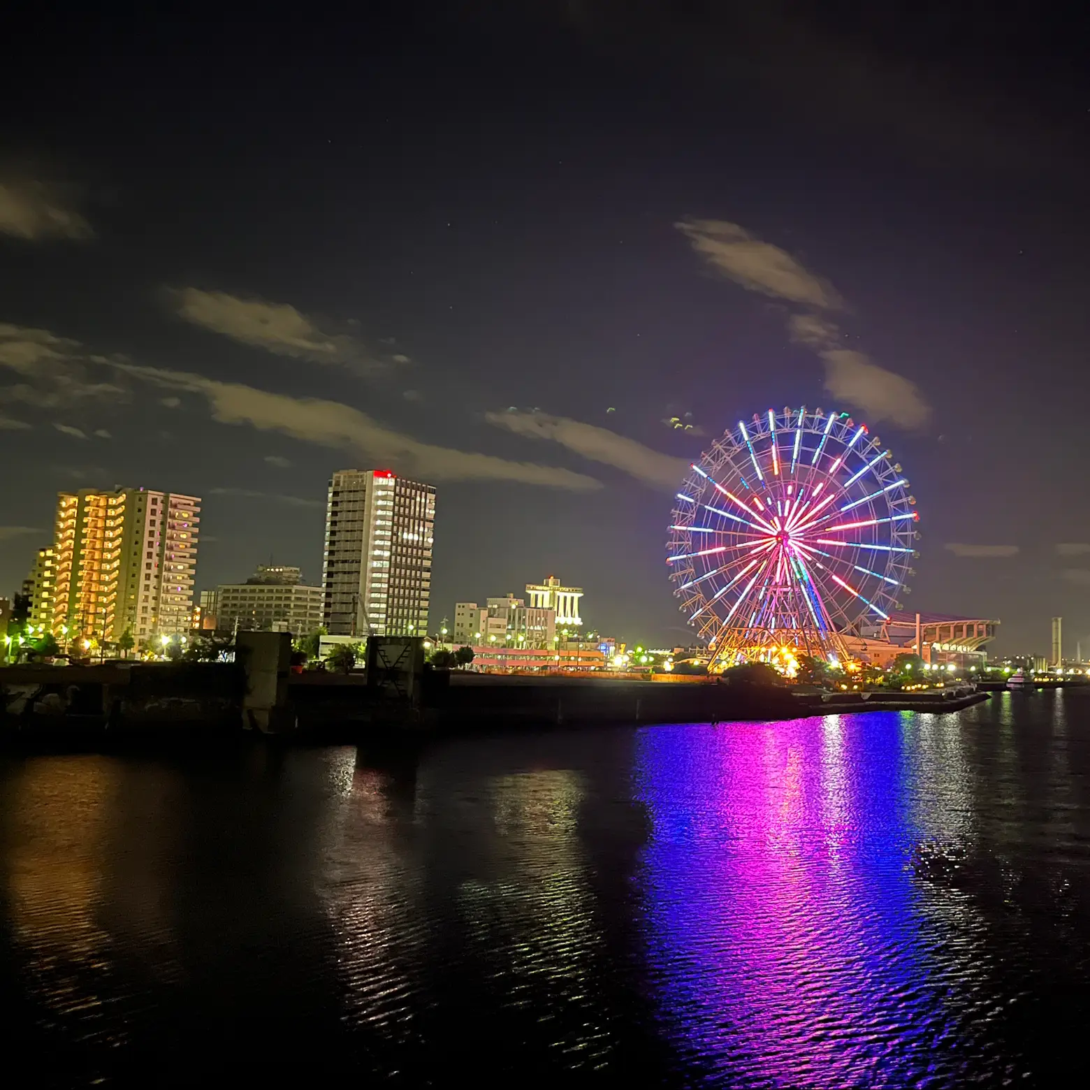 観覧車 夜景 Lemon8