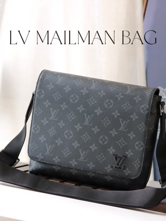 Louis Vuitton District PM Monogram Canvas Messenger Bag
