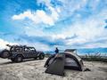 【 CAMP TRIP 】絶景　夜景を見渡すソロキャンプ|青が濃い、くっきりとした空。の画像